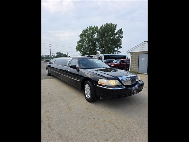 2011 Lincoln Town Car Executive